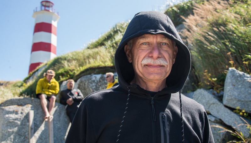 Dive Master Gene Peterson