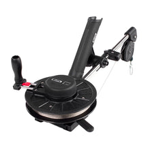 Scotty 1060 Depthking Manual Downrigger with Rod Holder