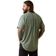 Ariat - Rebar Heat Fighter T-Shirt Lilly Pad