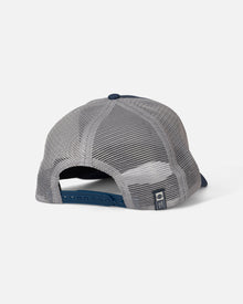 Salty Crew - Fishing Club Trucker 35035816
